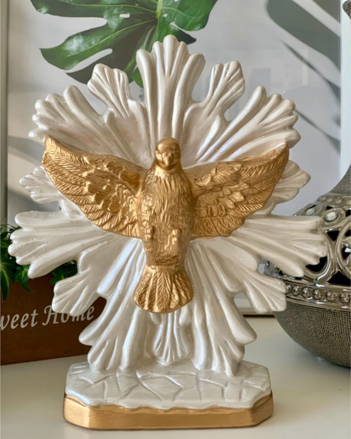 acessórios católicos,
decoração sagrada família,
decoração católica,
enfeites católicos,
sagrada família imagem,
nossa senhora,
santos católicos,
imagem da nossa senhora,
divino espirito santo,
santos e santas católicos,