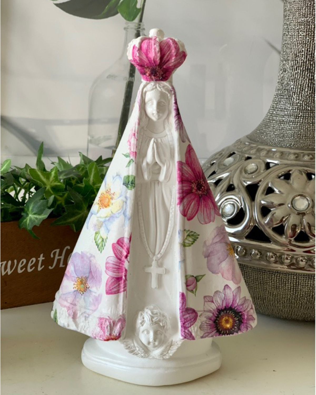 acessórios católicos,
decoração sagrada família,
decoração católica,
enfeites católicos,
sagrada família imagem,
nossa senhora,
santos católicos,
imagem da nossa senhora,
divino espirito santo,
santos e santas católicos,