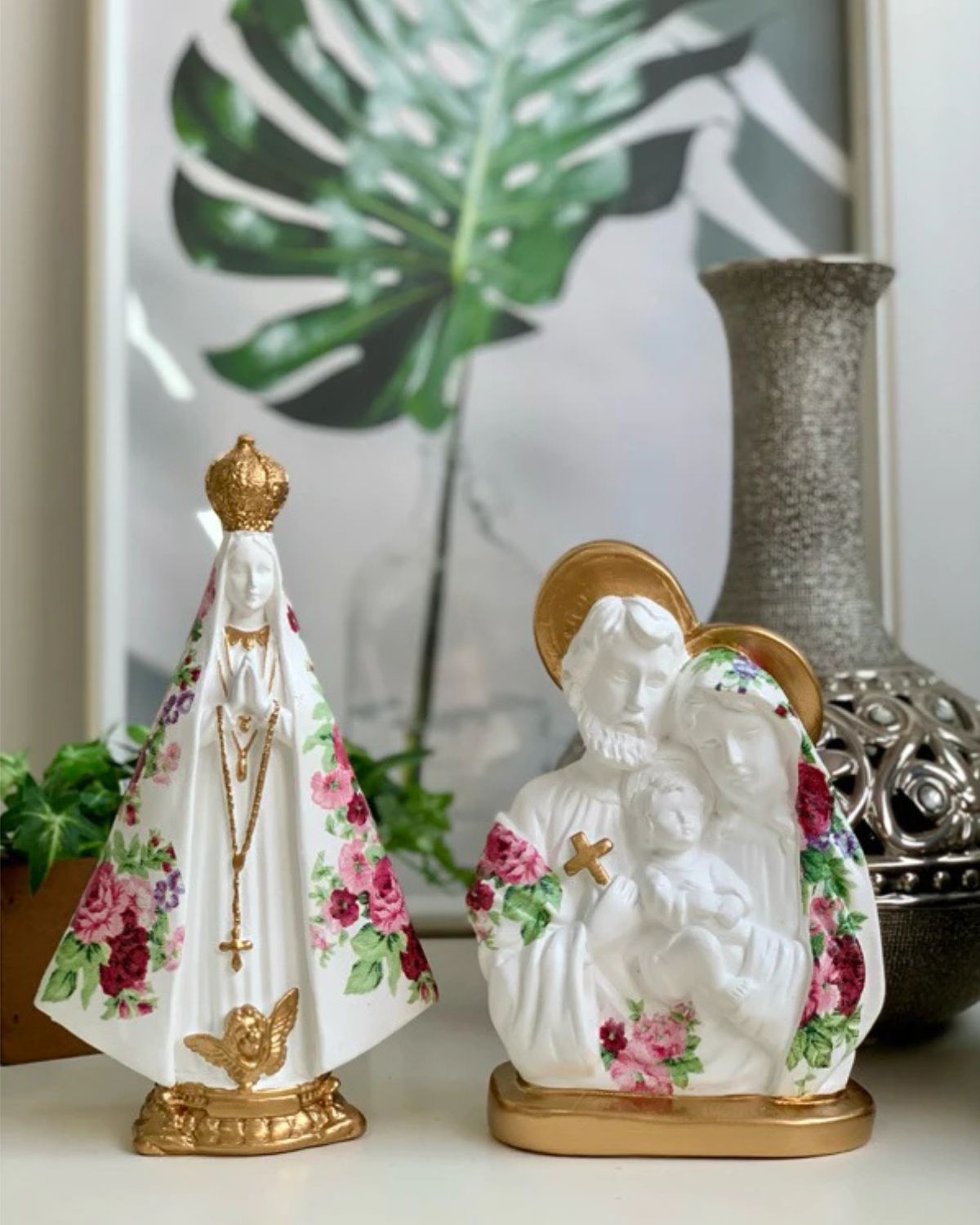 acessórios católicos,
decoração sagrada família,
decoração católica,
enfeites católicos,
sagrada família imagem,
nossa senhora,
santos católicos,
imagem da nossa senhora,
divino espirito santo,
santos e santas católicos,