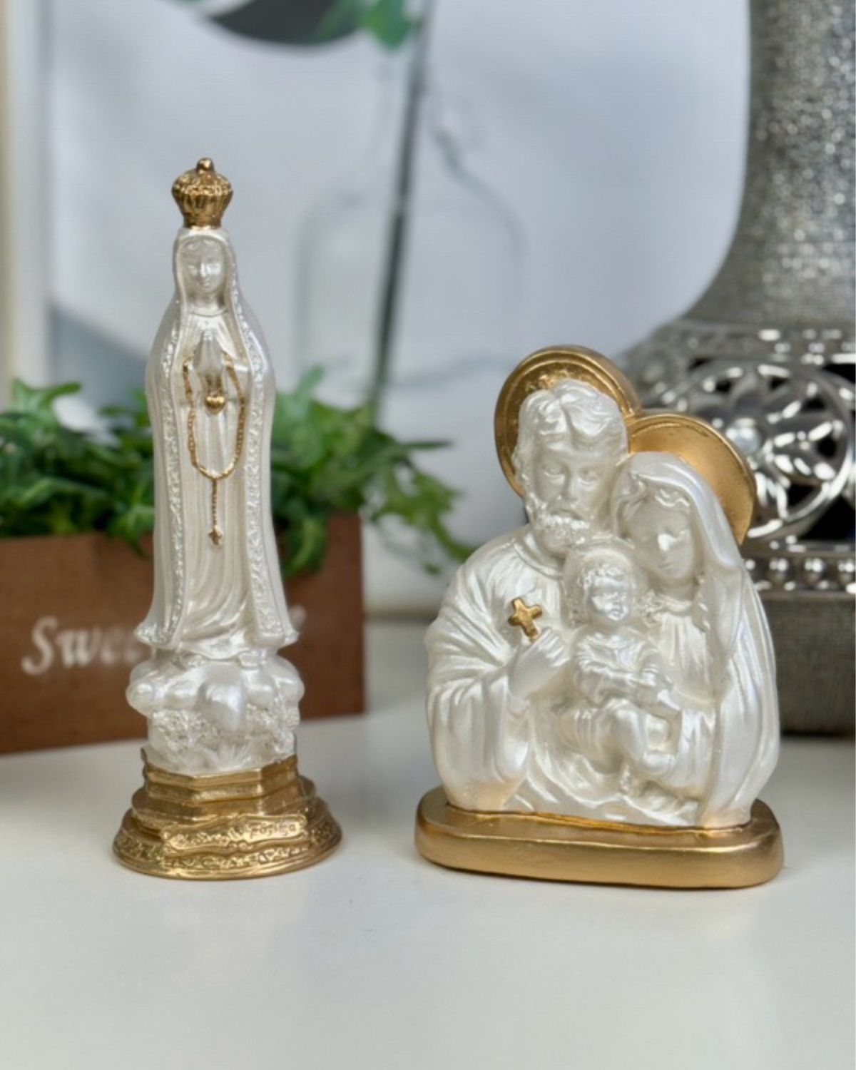 acessórios católicos,
decoração sagrada família,
decoração católica,
enfeites católicos,
sagrada família imagem,
nossa senhora,
santos católicos,
imagem da nossa senhora,
divino espirito santo,
santos e santas católicos,