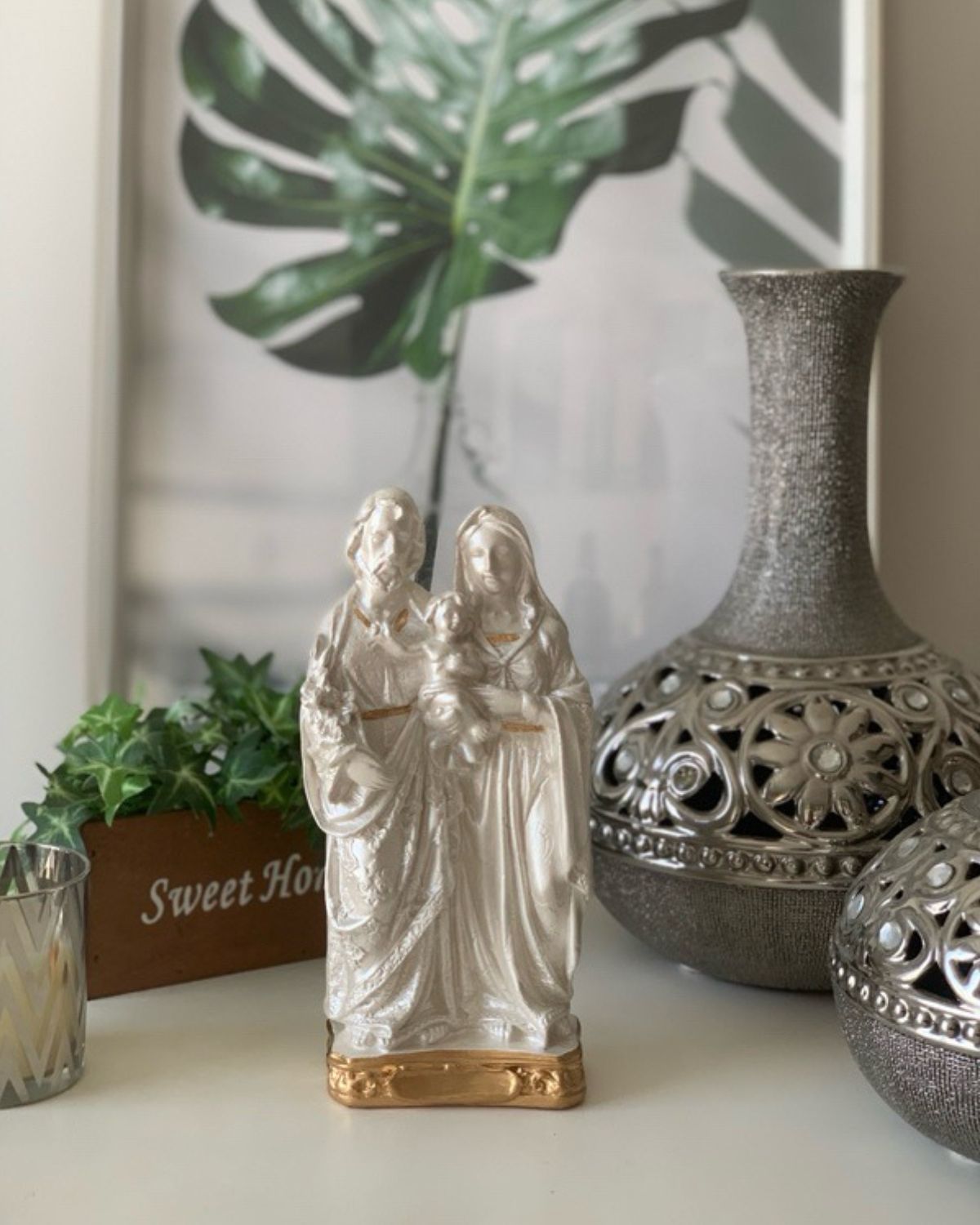 acessórios católicos,
decoração sagrada família,
decoração católica,
enfeites católicos,
sagrada família imagem,
nossa senhora,
santos católicos,
imagem da nossa senhora,
divino espirito santo,
santos e santas católicos,