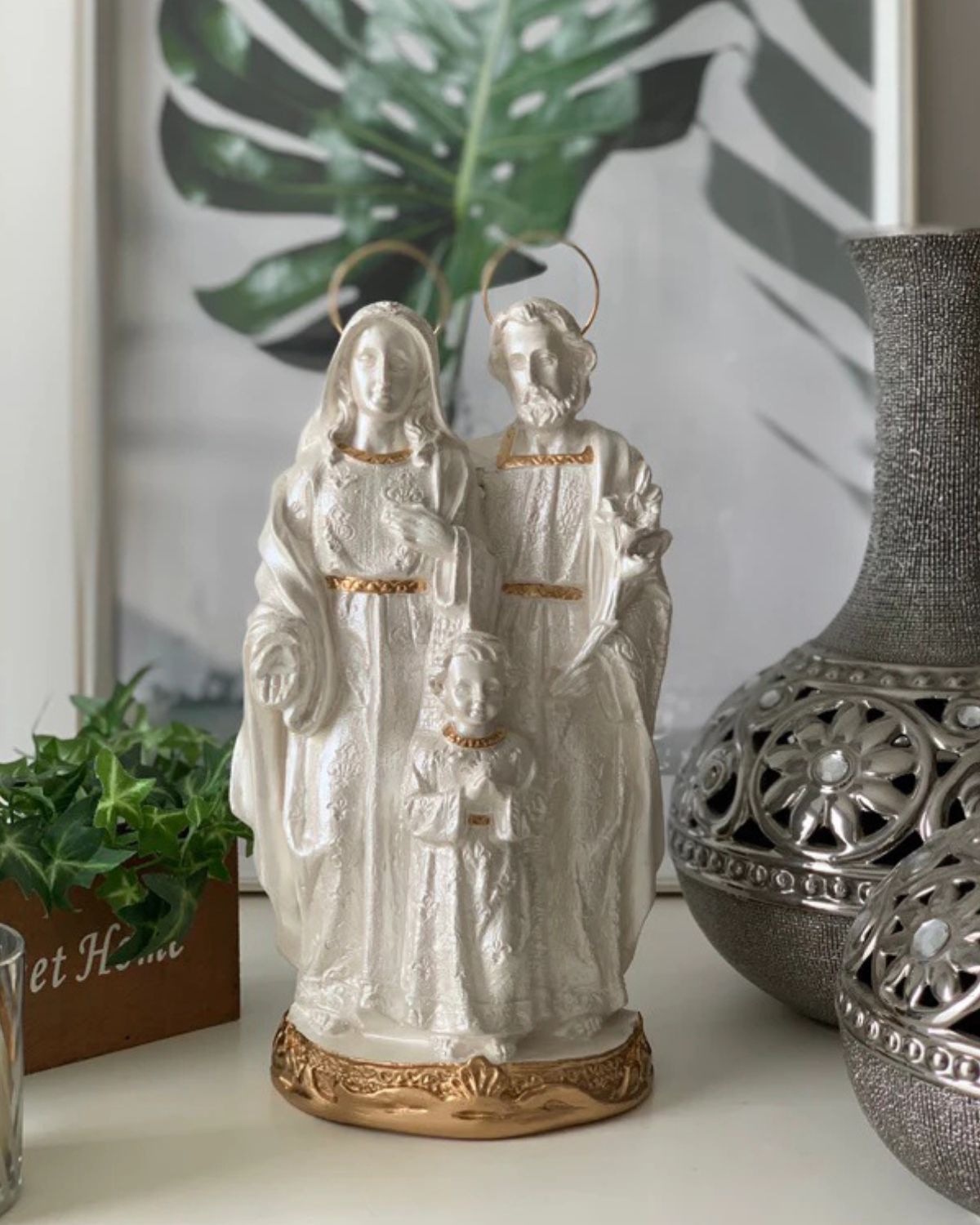 acessórios católicos,
decoração sagrada família,
decoração católica,
enfeites católicos,
sagrada família imagem,
nossa senhora,
santos católicos,
imagem da nossa senhora,
divino espirito santo,
santos e santas católicos,