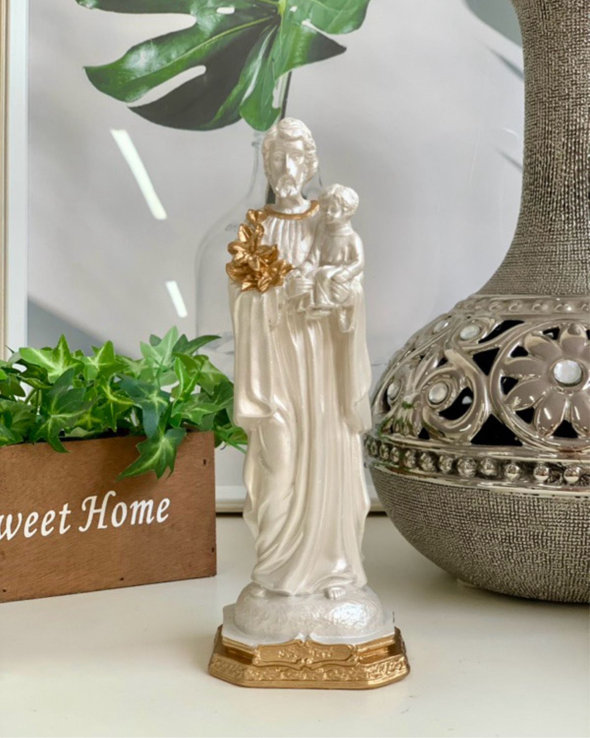 acessórios católicos,
decoração sagrada família,
decoração católica,
enfeites católicos,
sagrada família imagem,
nossa senhora,
santos católicos,
imagem da nossa senhora,
divino espirito santo,
santos e santas católicos,