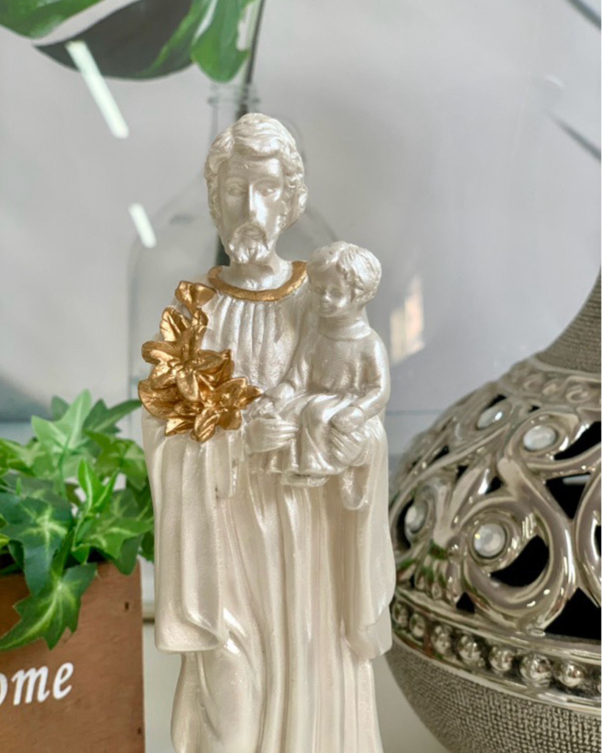 acessórios católicos,
decoração sagrada família,
decoração católica,
enfeites católicos,
sagrada família imagem,
nossa senhora,
santos católicos,
imagem da nossa senhora,
divino espirito santo,
santos e santas católicos,