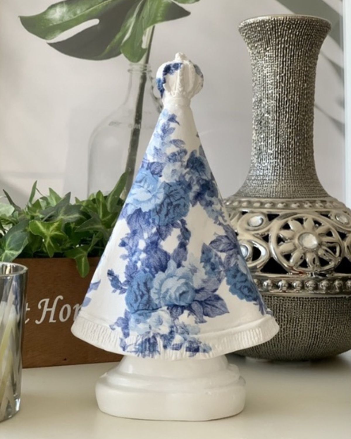 acessórios católicos,
decoração sagrada família,
decoração católica,
enfeites católicos,
sagrada família imagem,
nossa senhora,
santos católicos,
imagem da nossa senhora,
divino espirito santo,
santos e santas católicos,