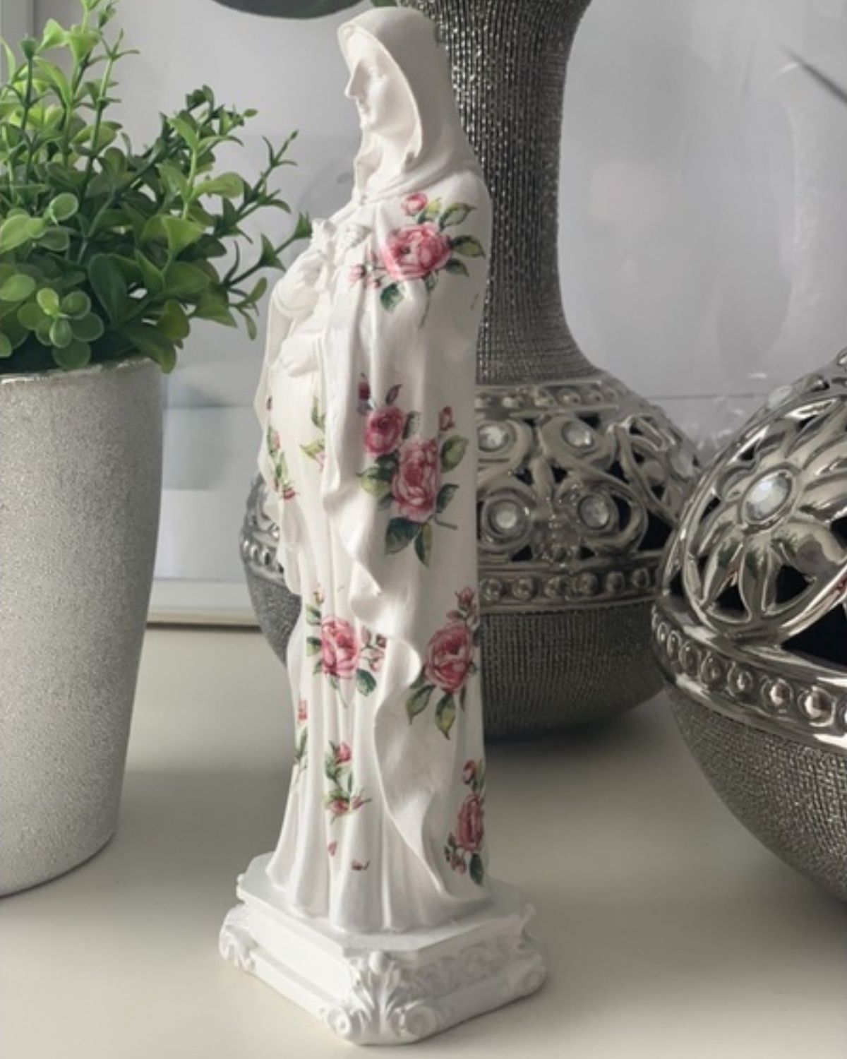 acessórios católicos,
decoração sagrada família,
decoração católica,
enfeites católicos,
sagrada família imagem,
nossa senhora,
santos católicos,
imagem da nossa senhora,
divino espirito santo,
santos e santas católicos,