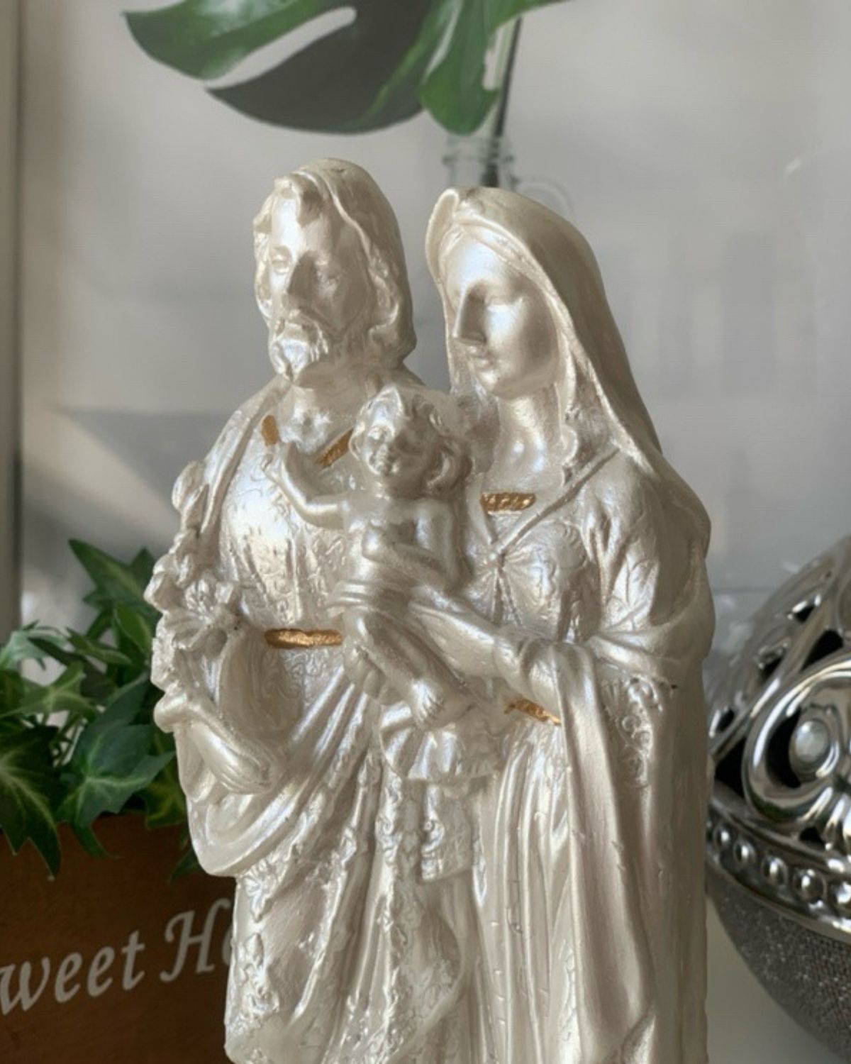 acessórios católicos,
decoração sagrada família,
decoração católica,
enfeites católicos,
sagrada família imagem,
nossa senhora,
santos católicos,
imagem da nossa senhora,
divino espirito santo,
santos e santas católicos,