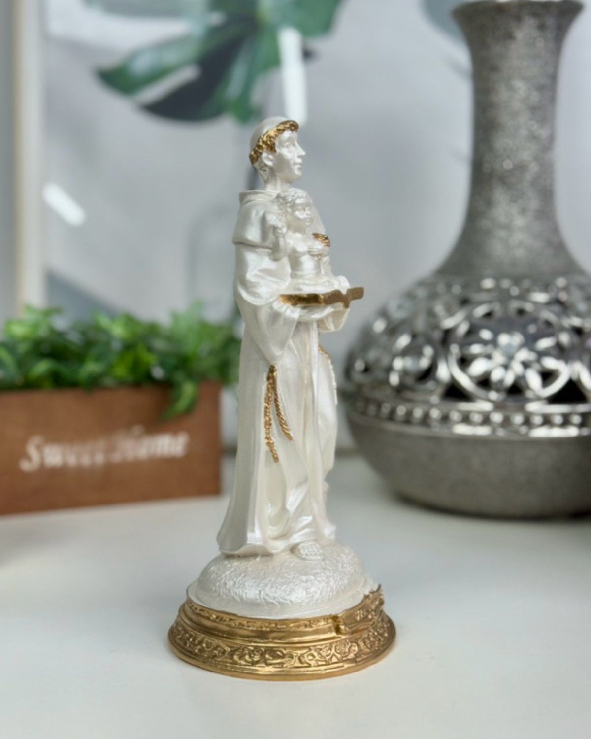 acessórios católicos,
decoração sagrada família,
decoração católica,
enfeites católicos,
sagrada família imagem,
nossa senhora,
santos católicos,
imagem da nossa senhora,
divino espirito santo,
santos e santas católicos,